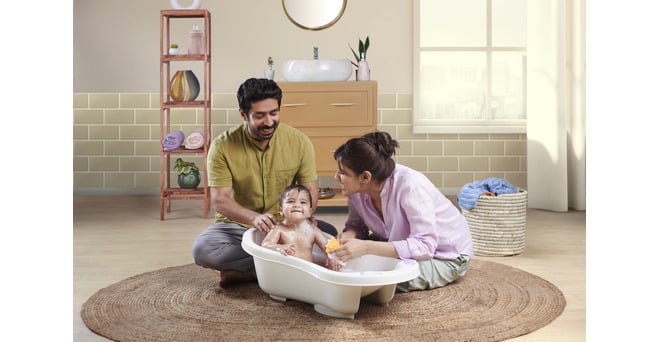 Baby Bath Essentials: 8 Tips for Choosing a Perfect Shampoo
