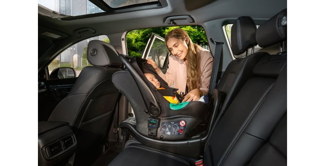 How to transport a baby in a car