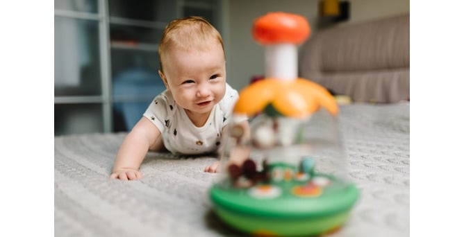 Mum, look what I am able to do!