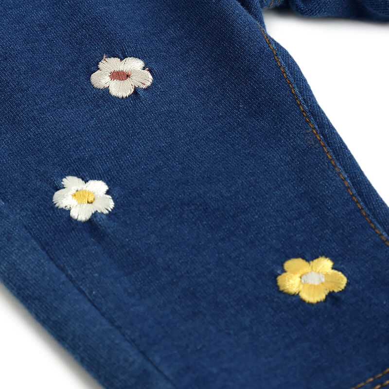 Girls Medium Blue Embroidered Jeans image number 4