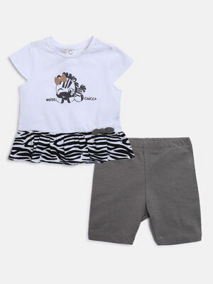 Girls White Printed T- Shirt with Short Pants