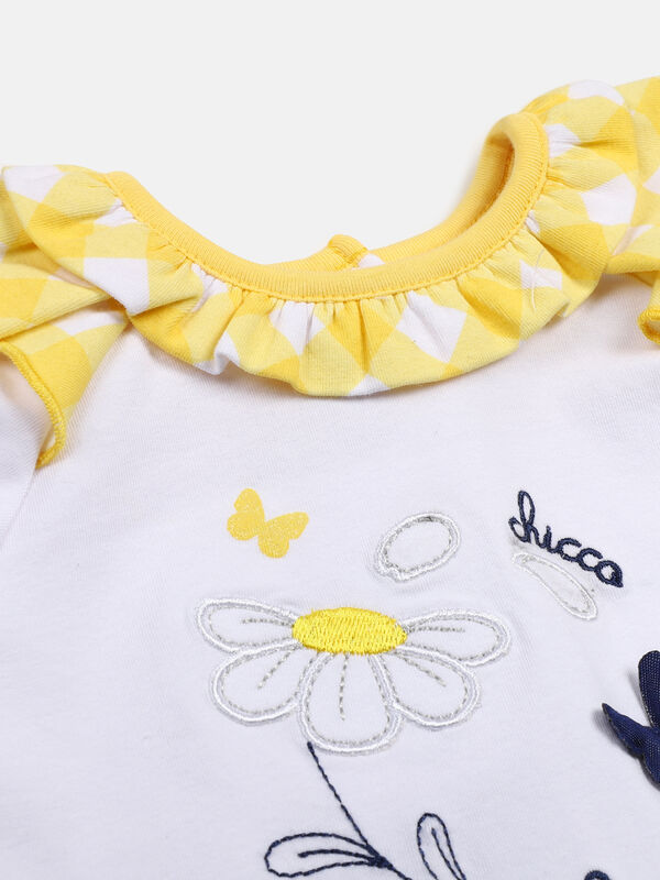 Girls White & Yellow Printed T- Shirt with Short Pants image number null