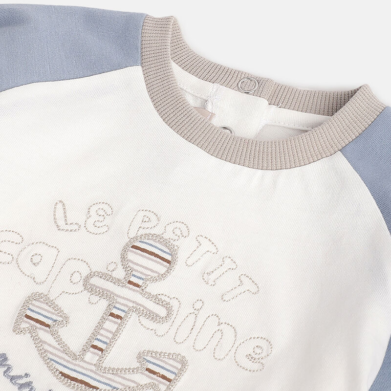 Boys White Graphic Printed Long Sleeve T- Shirt image number 2