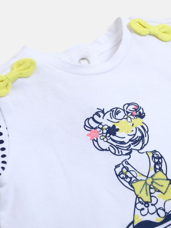 Girls White & Yellow Printed T-Shirt with Short Pants image number null