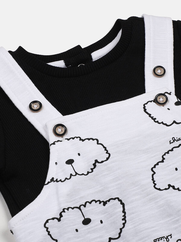 Infants White & Black Printed T- Shirt with Short Dungaree image number null