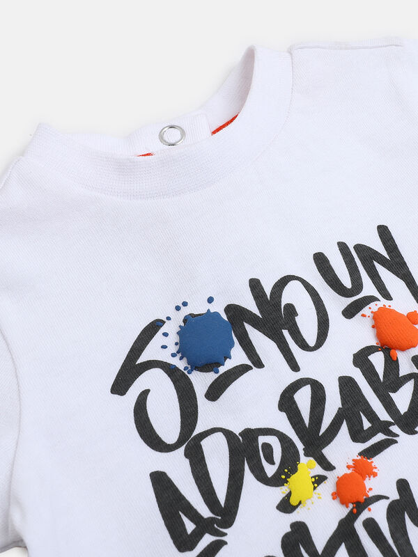 Boys White & Blue Printed T-Shirt with Short Pants image number null