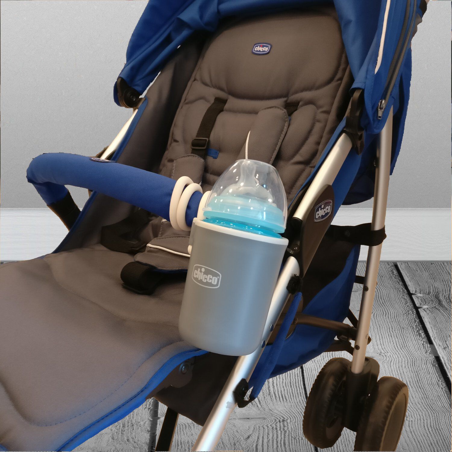 Chicco stroller clearance cup holder